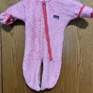 Patagonia Cozy Pink Kids Footie
